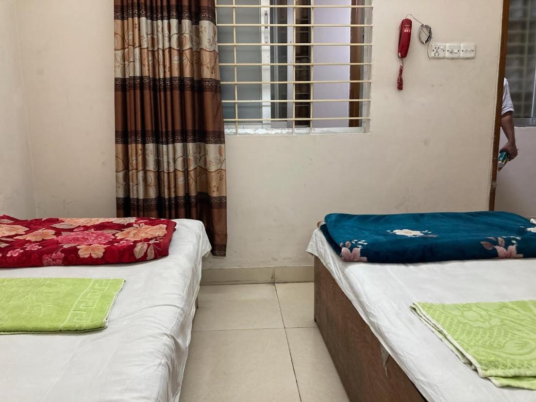 Hotel New Royal Palace Dhanmondi Дакка Екстер'єр фото